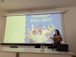 thumbnail_Erasmus info dani.jpg